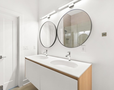 1155 Custer Avenue Se - Photo Thumbnail 12