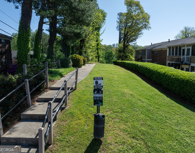 4883 Roswell Road - Photo Thumbnail 18