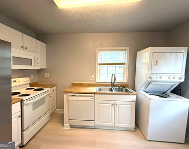 1624 Terry Mill Road Se - Photo Thumbnail 4