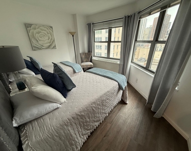 East 63rd Street - Photo Thumbnail 2