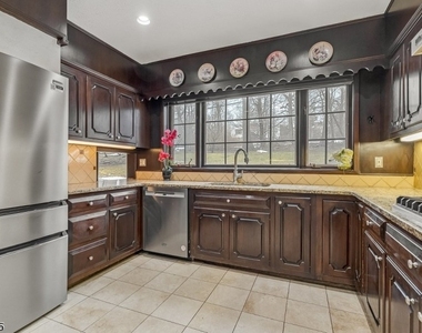 123 N Wyoming Ave - Photo Thumbnail 9