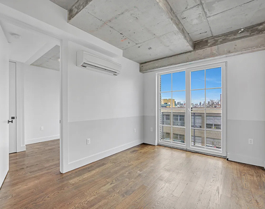 31-27 37th Street - Photo Thumbnail 4