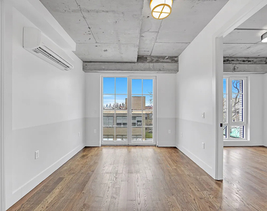 31-27 37th Street - Photo Thumbnail 3