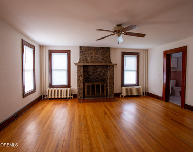 13 1st Street - Photo Thumbnail 1