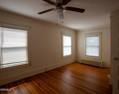 13 1st Street - Photo Thumbnail 12