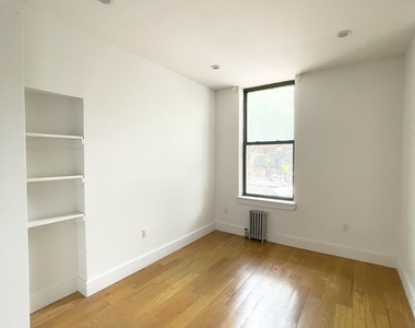 115 Carlton Avenue - Photo Thumbnail 10