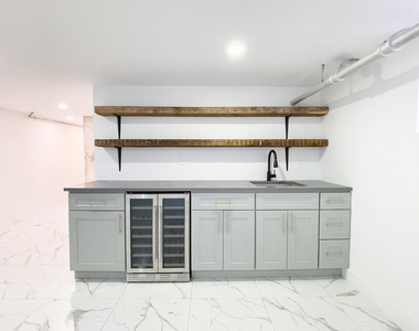 115 Carlton Avenue - Photo Thumbnail 20