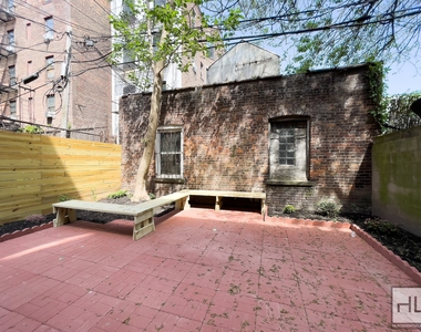 115 Carlton Avenue - Photo Thumbnail 25