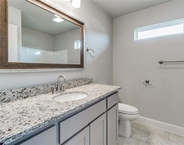 2803 Orchid Drive - Photo Thumbnail 6
