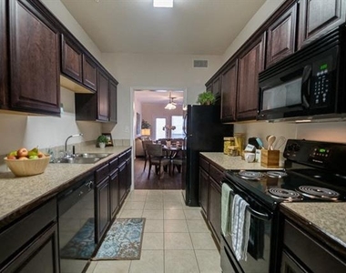 380 Solon Road - Photo Thumbnail 5
