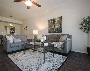 380 Solon Road - Photo Thumbnail 6