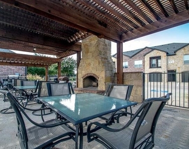 380 Solon Road - Photo Thumbnail 8