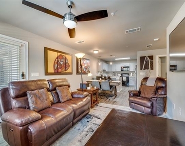 6108 Abrams Road - Photo Thumbnail 3