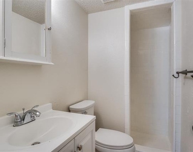 11348 Mccree Road - Photo Thumbnail 6