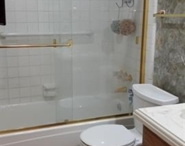 1807 Evergreen Court - Photo Thumbnail 6