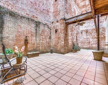 509 Elm Street - Photo Thumbnail 11