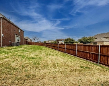2320 Lewis Canyon Drive - Photo Thumbnail 33