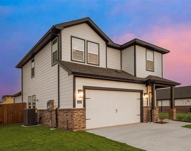 235 Cranz Farm Drive - Photo Thumbnail 3