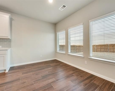 235 Cranz Farm Drive - Photo Thumbnail 10