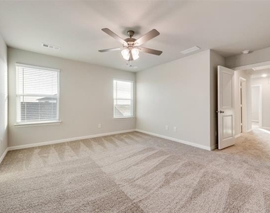235 Cranz Farm Drive - Photo Thumbnail 16
