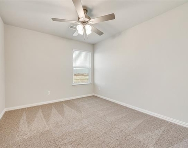 235 Cranz Farm Drive - Photo Thumbnail 15