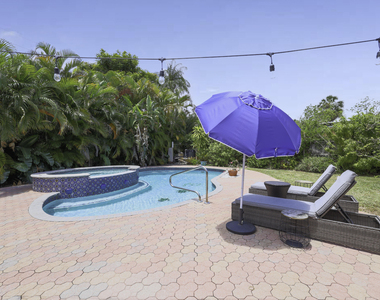 342 Sw 14th Street - Photo Thumbnail 36