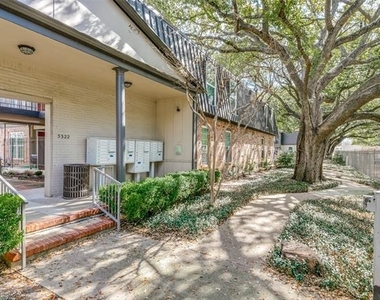 5322 Fleetwood Oaks Avenue - Photo Thumbnail 24