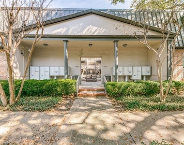 5322 Fleetwood Oaks Avenue - Photo Thumbnail 20