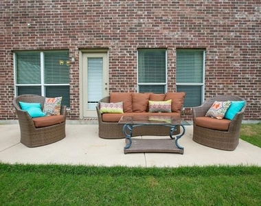 11921 Kingsville Drive - Photo Thumbnail 23