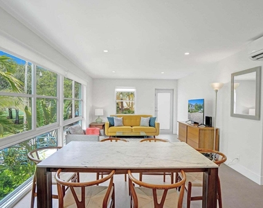 625 Ne 13th Avenue - Photo Thumbnail 11