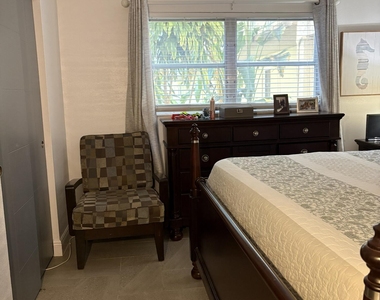 330 Ne 26th Avenue - Photo Thumbnail 11