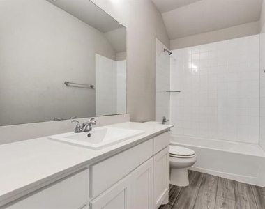 5427 Big Thicket Lane - Photo Thumbnail 19