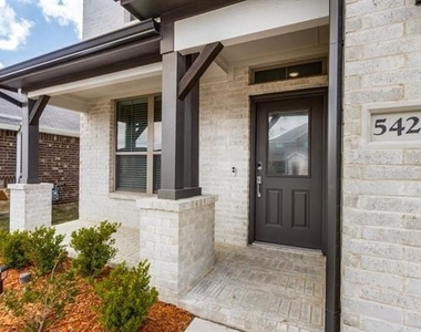 5427 Big Thicket Lane - Photo Thumbnail 2