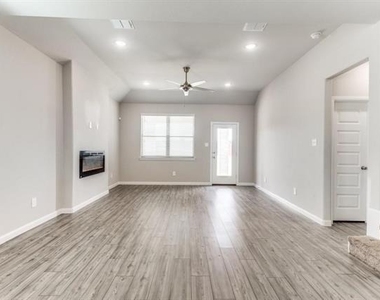 5427 Big Thicket Lane - Photo Thumbnail 10