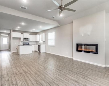 5427 Big Thicket Lane - Photo Thumbnail 11
