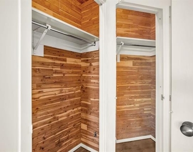 6335 W Northwest Highway - Photo Thumbnail 16