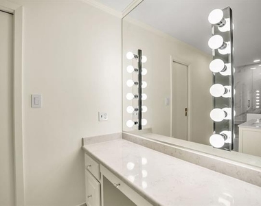 6335 W Northwest Highway - Photo Thumbnail 19