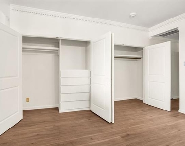 6335 W Northwest Highway - Photo Thumbnail 17