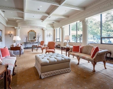 6335 W Northwest Highway - Photo Thumbnail 26