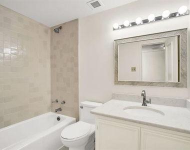 6335 W Northwest Highway - Photo Thumbnail 15