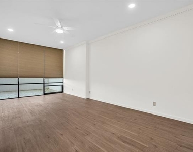 6335 W Northwest Highway - Photo Thumbnail 12