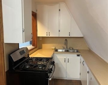 162 Kent Street - Photo Thumbnail 5