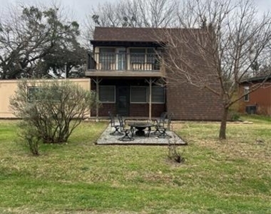 162 Kent Street - Photo Thumbnail 1