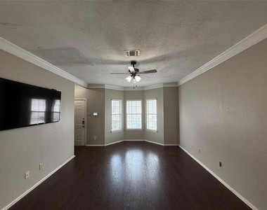 1342 Park Avenue - Photo Thumbnail 5