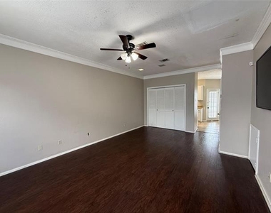 1342 Park Avenue - Photo Thumbnail 2