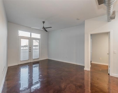 201 W Lancaster Avenue - Photo Thumbnail 9