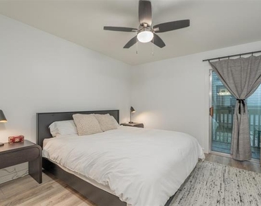 4837 Cedar Springs Road - Photo Thumbnail 8