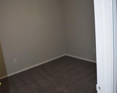 2027 Wimbledon Drive - Photo Thumbnail 22