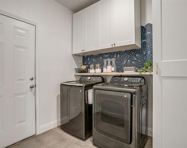 5617 Kilpatrick Avenue - Photo Thumbnail 36