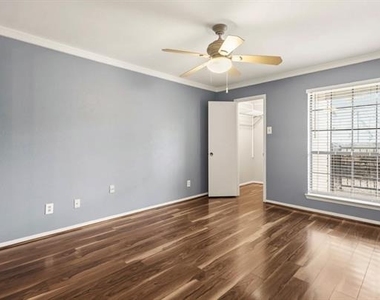 2505 Wedglea Drive - Photo Thumbnail 14